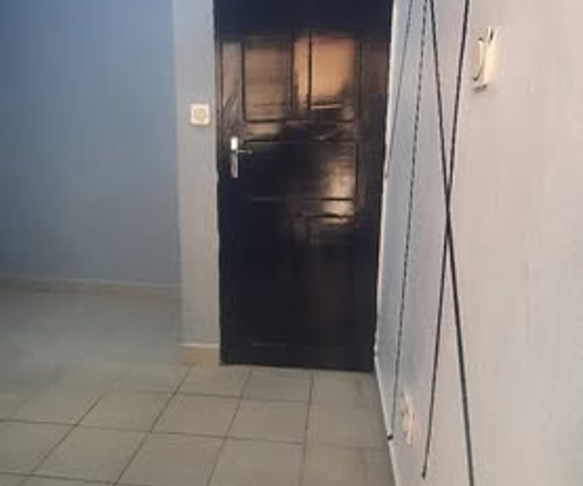 Chambre moderne à louer - Ange Raphaël, Douala