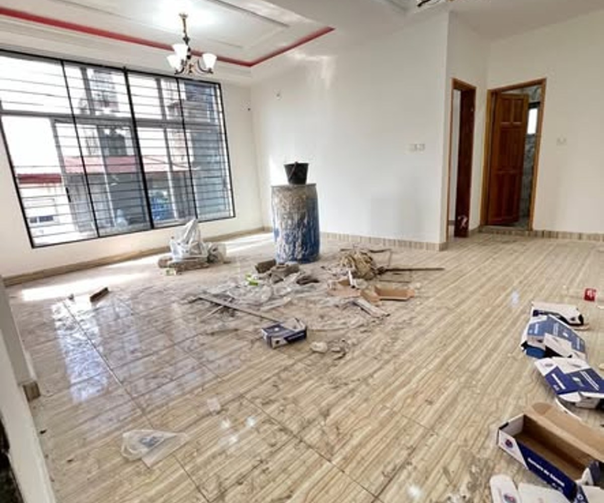 Studio moderne à louer à Logbessou