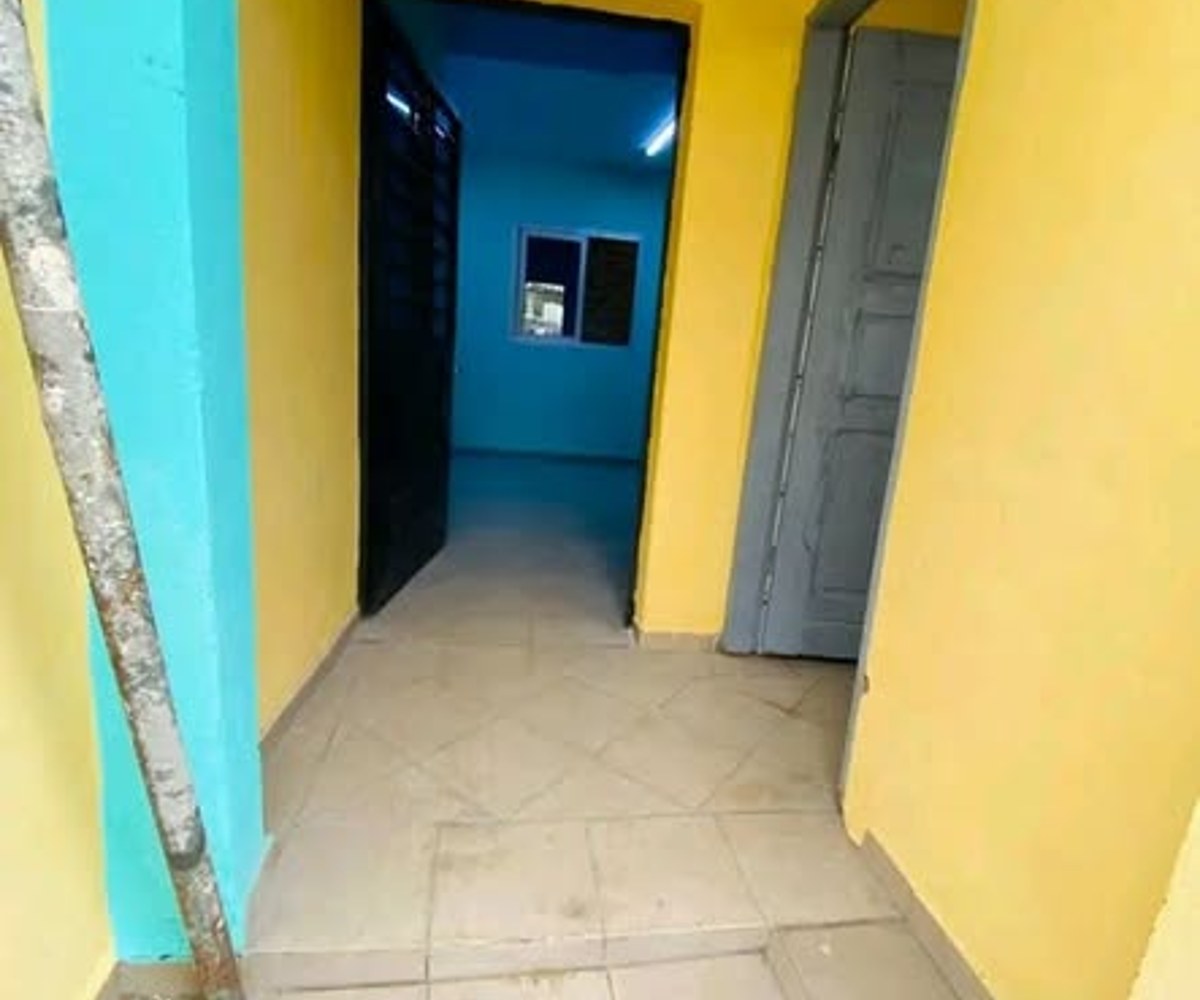 Appartement moderne avec forage et compteur prépayé à Ndogbati