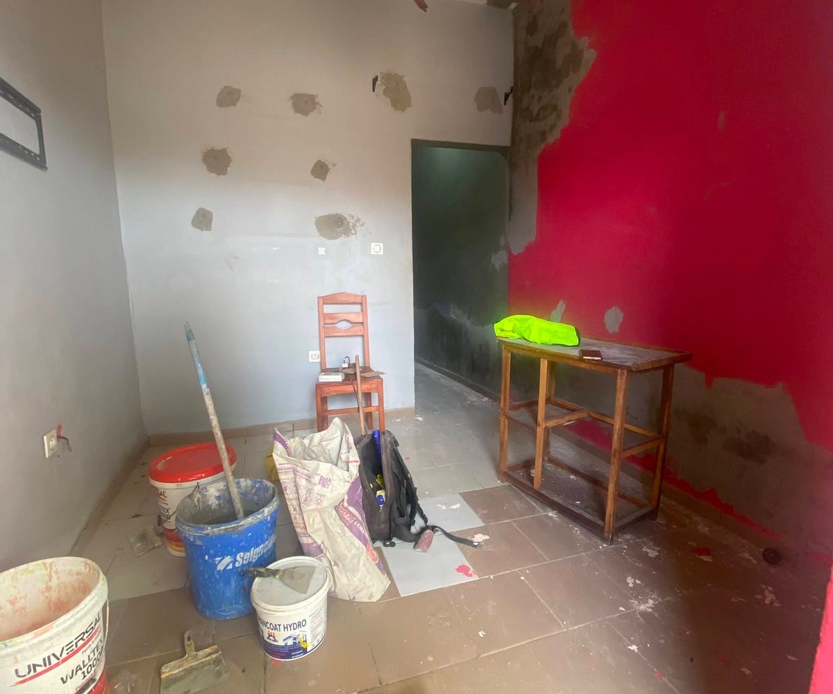Studio moderne à louer - Cité Sic, Douala