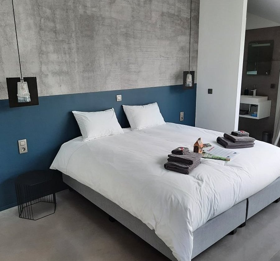 Hotel Room for rent in Yaoundé, Fouda - FCFA 90000 (negotiable | null )