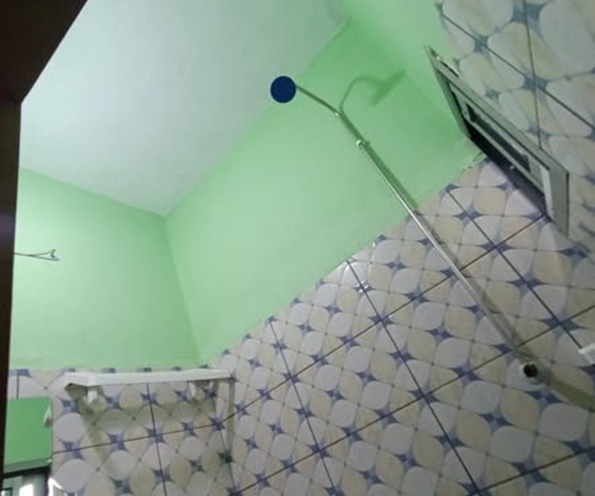 Chambre moderne à louer à Ndogpassi III (Chicago)