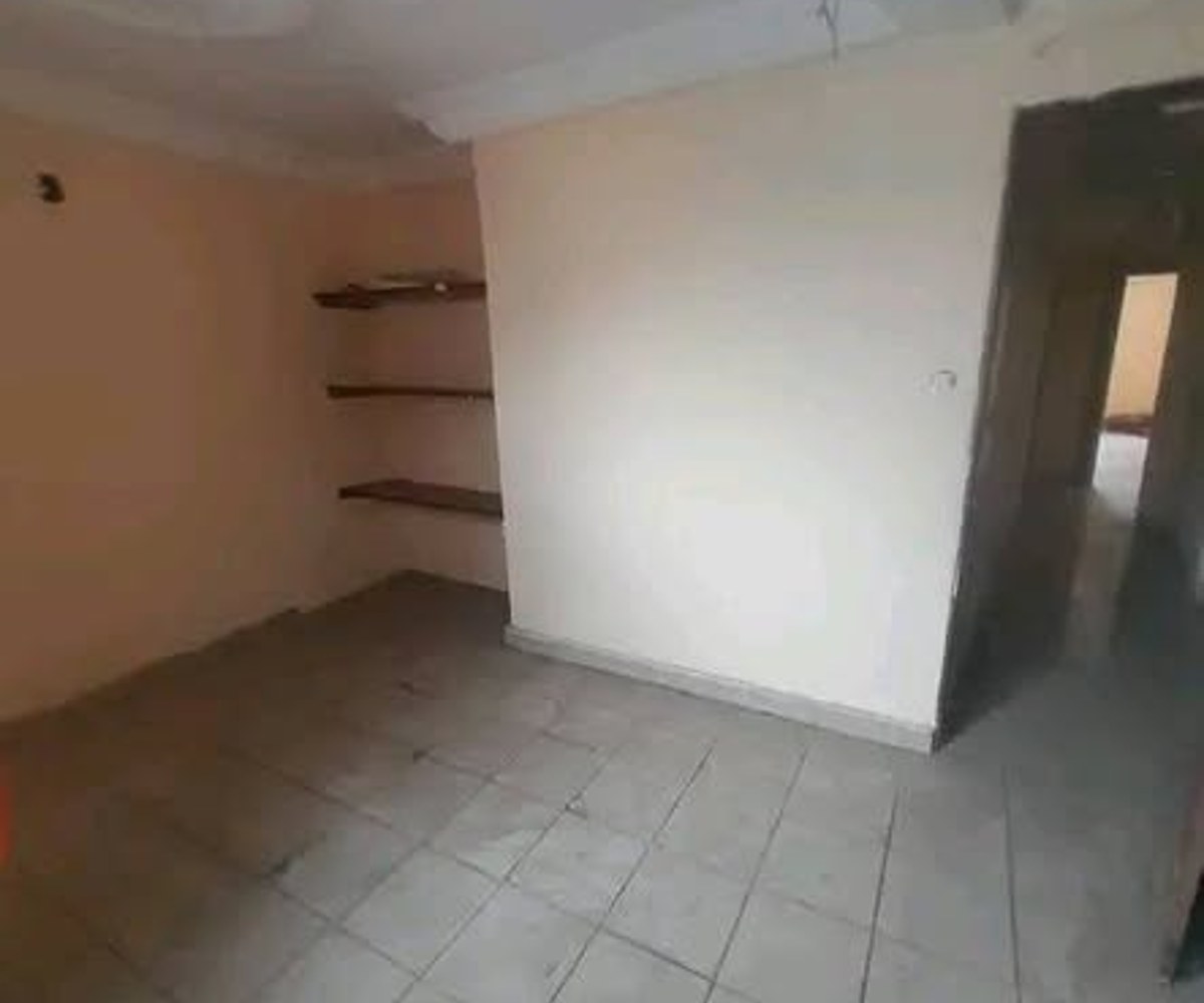 Grand appartement staffé à louer à Bépanda