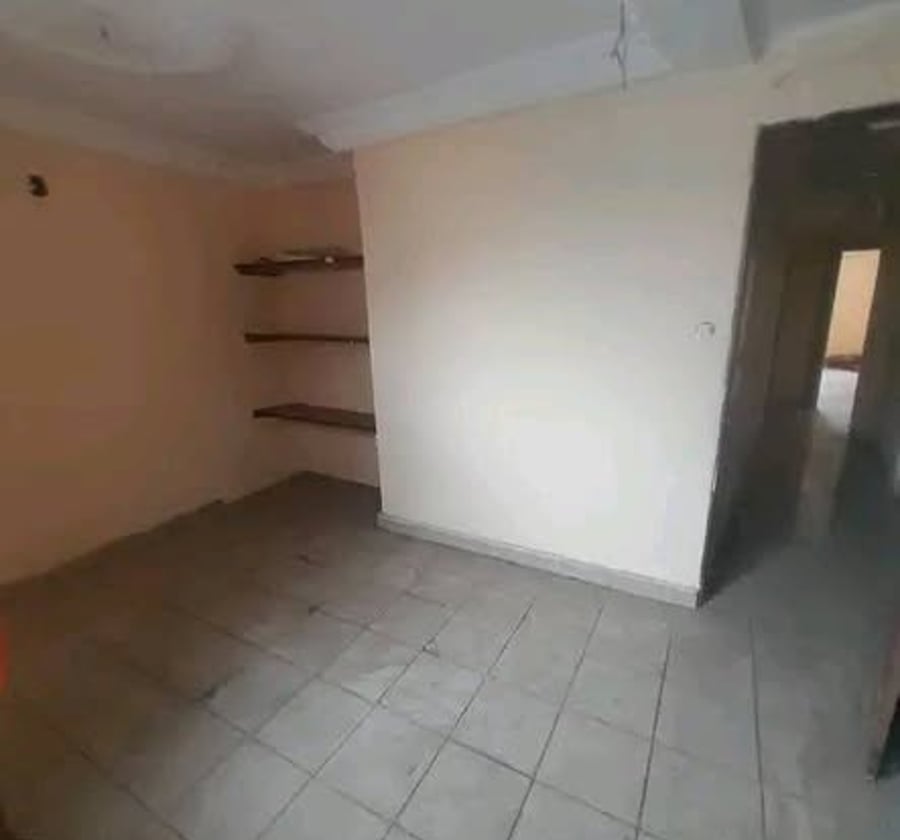 Grand appartement staffé à louer à Bépanda