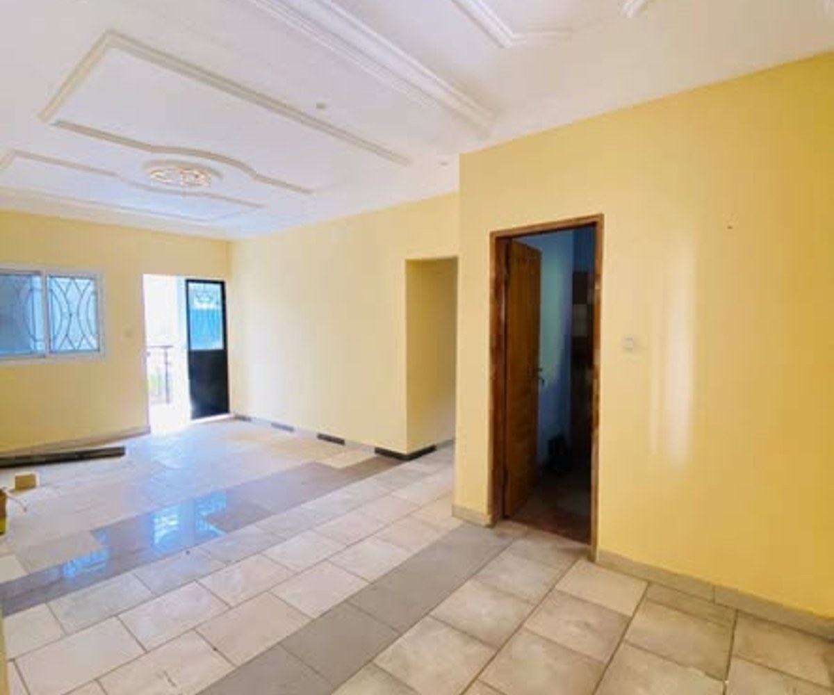 Appartement 2 chambres à louer à Logbessou
