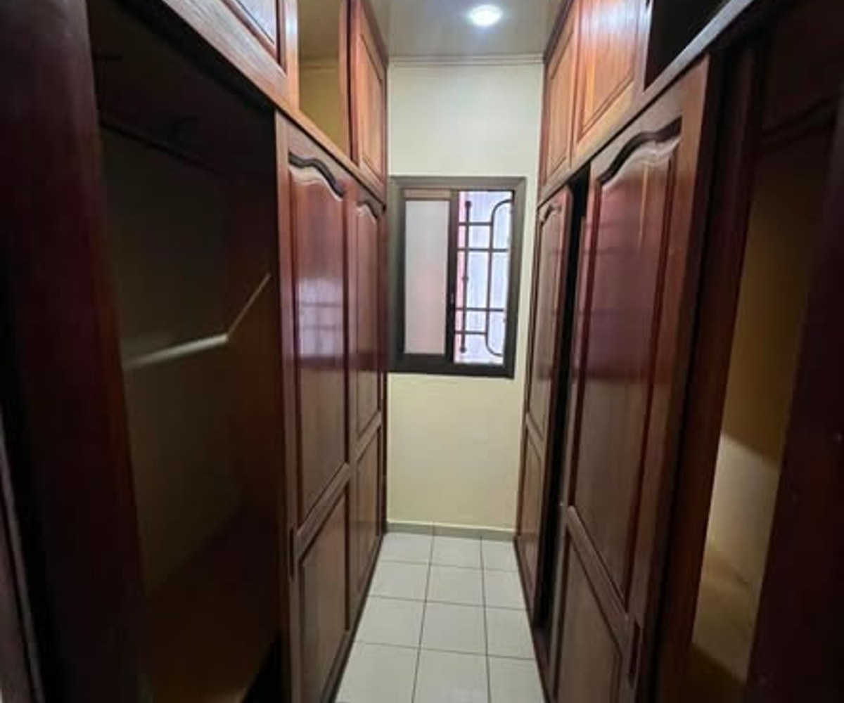 Duplex haut standing à Logpom, Douala