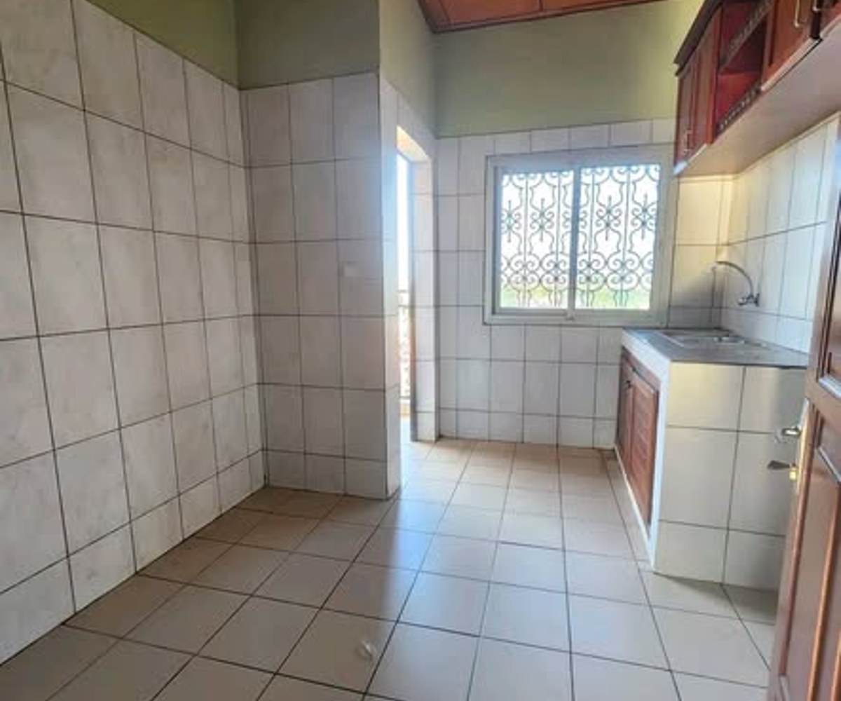 Appartement moderne à louer - Nkolfoulou, Yaoundé