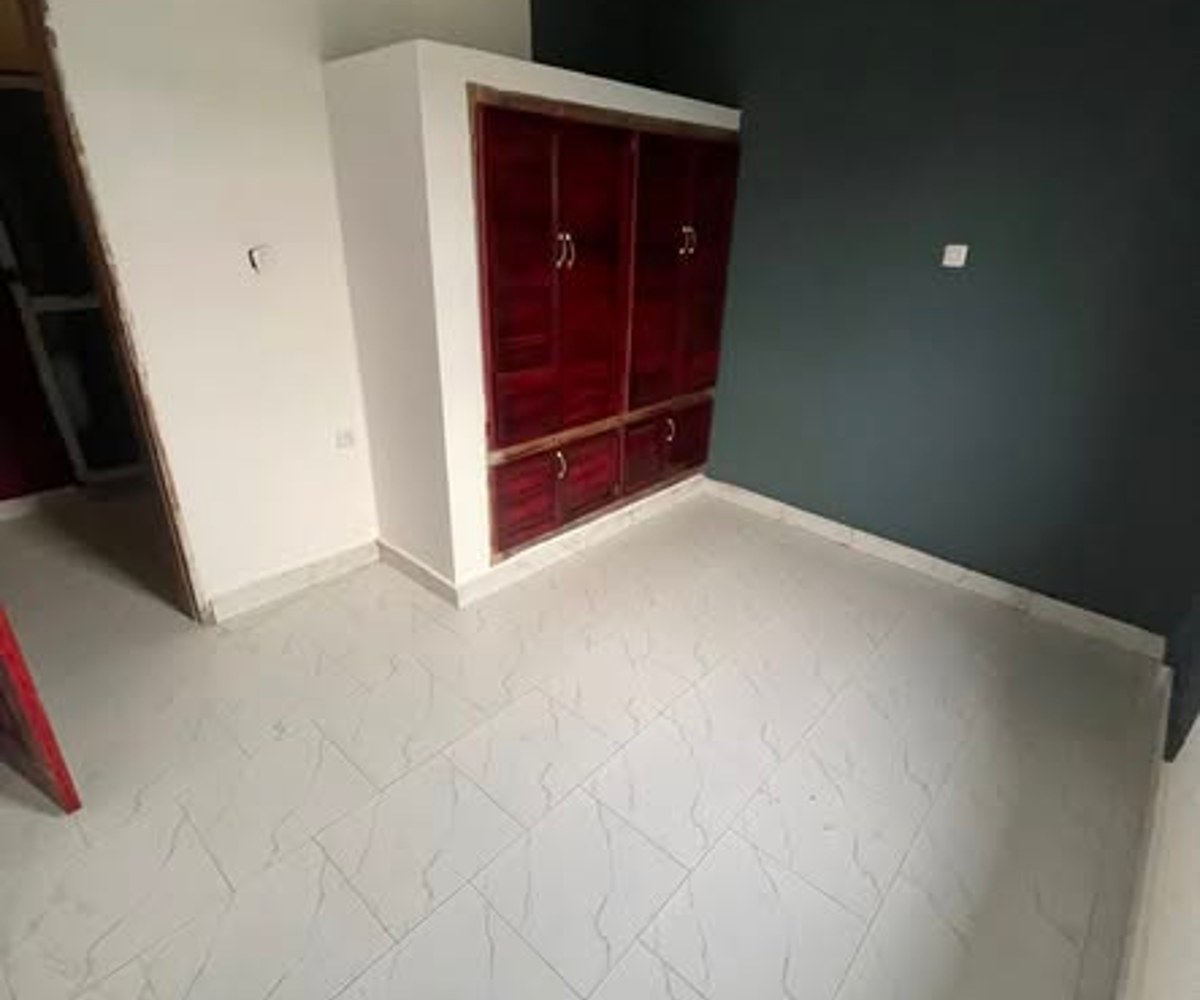 Studio moderne à louer – Yassa, Douala