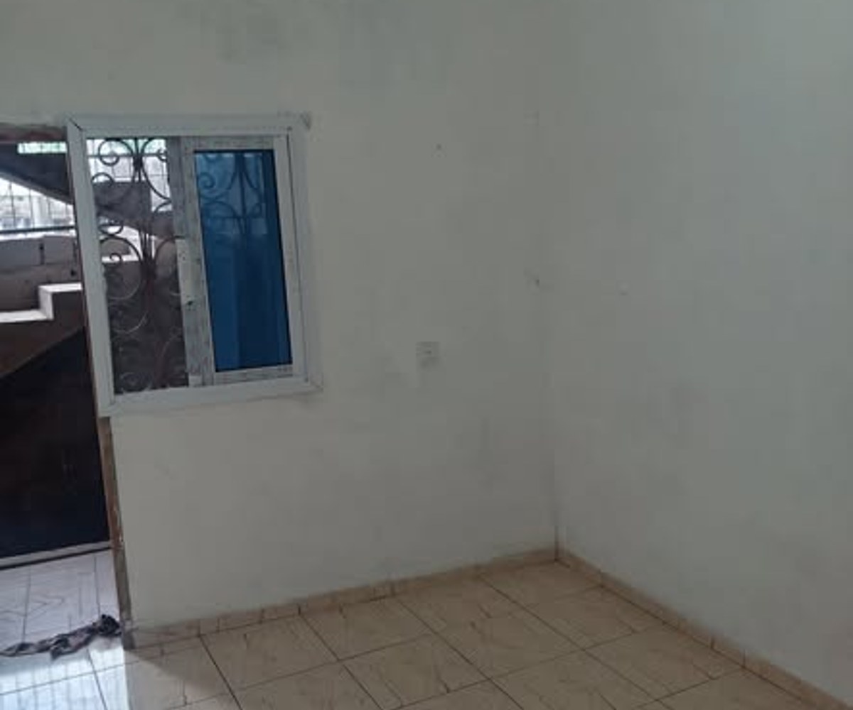 Chambre moderne à louer - Ange Raphaël