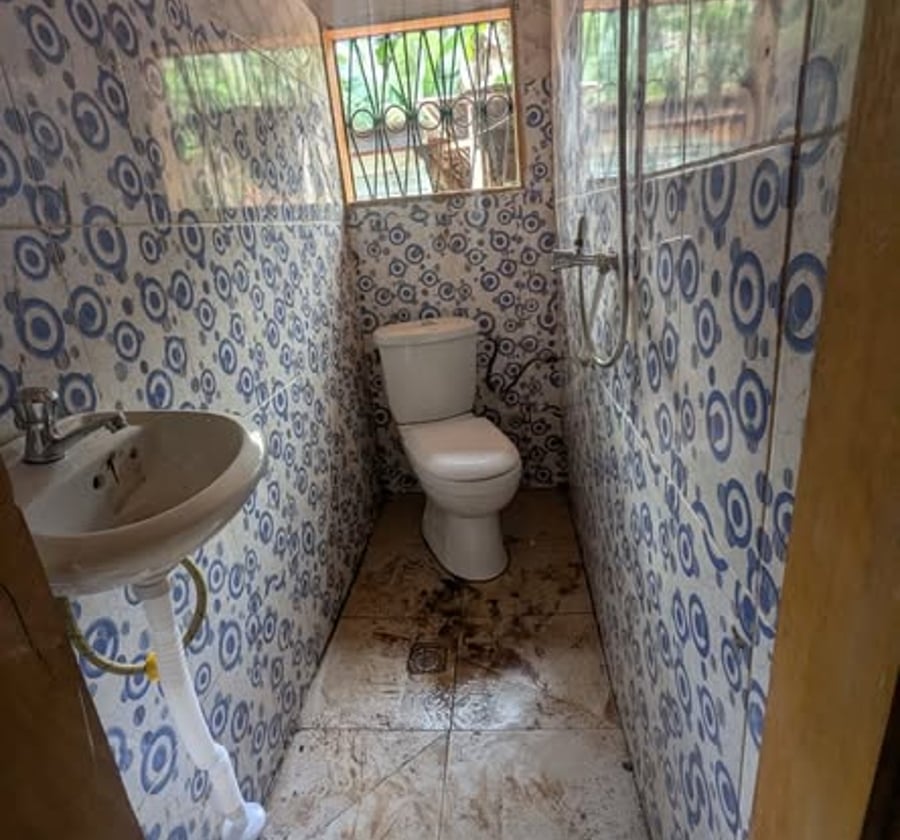 Studio à Damas, Yaoundé