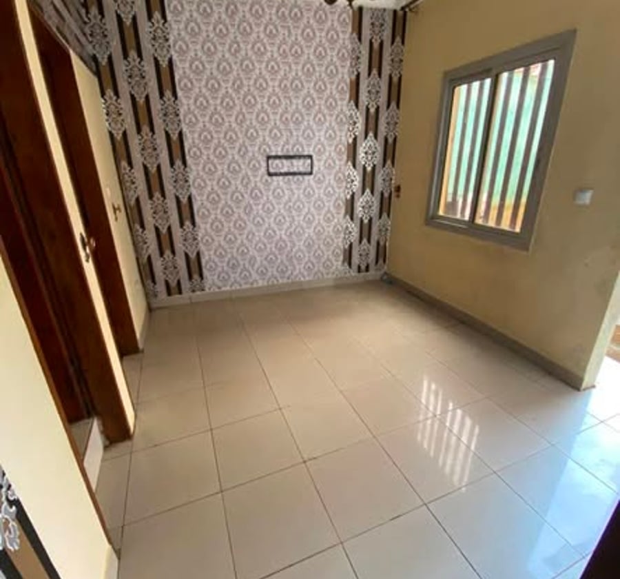 Studio moderne à Ngousso