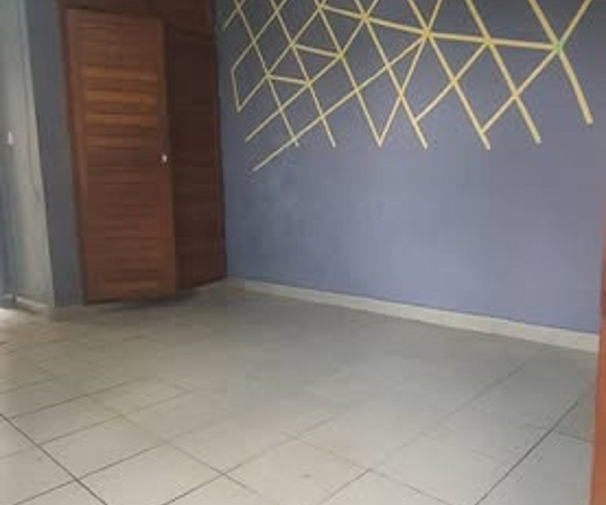 Chambre moderne à louer à Ange Raphaël (Stade CICAM)