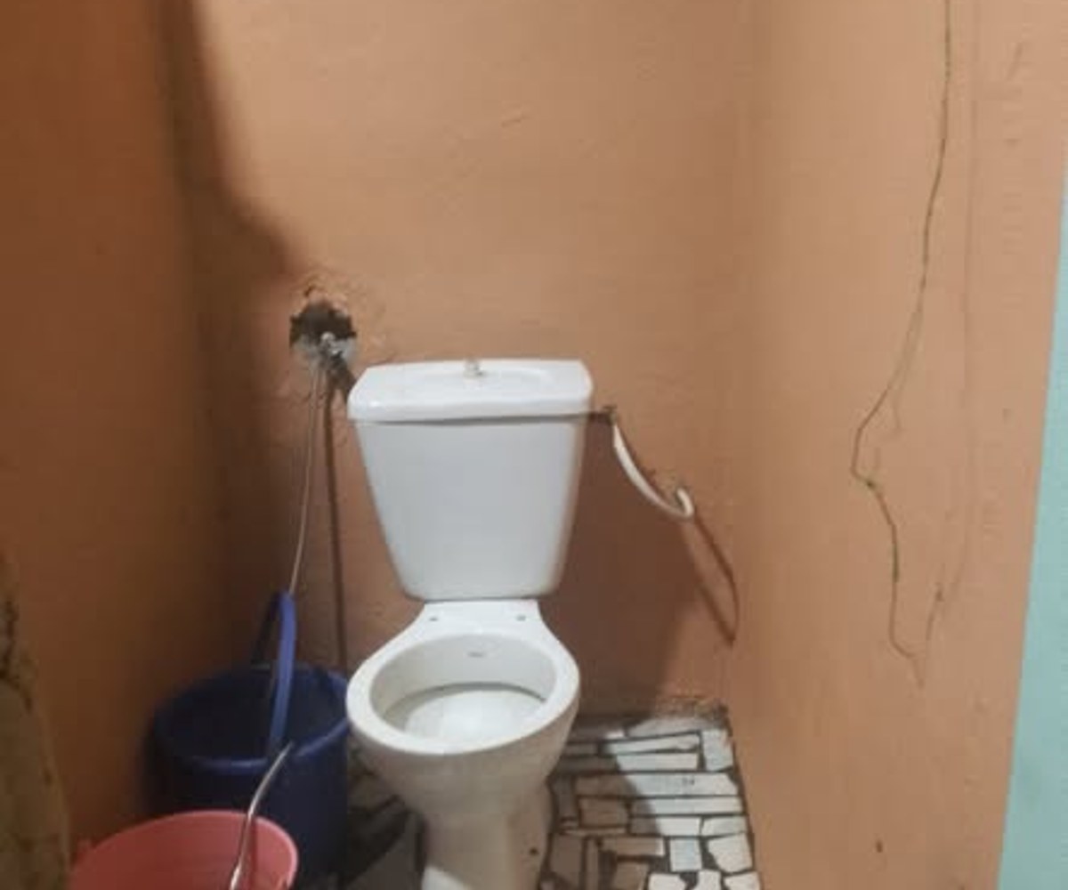 Chambre moderne à louer - Essomba, Yaoundé