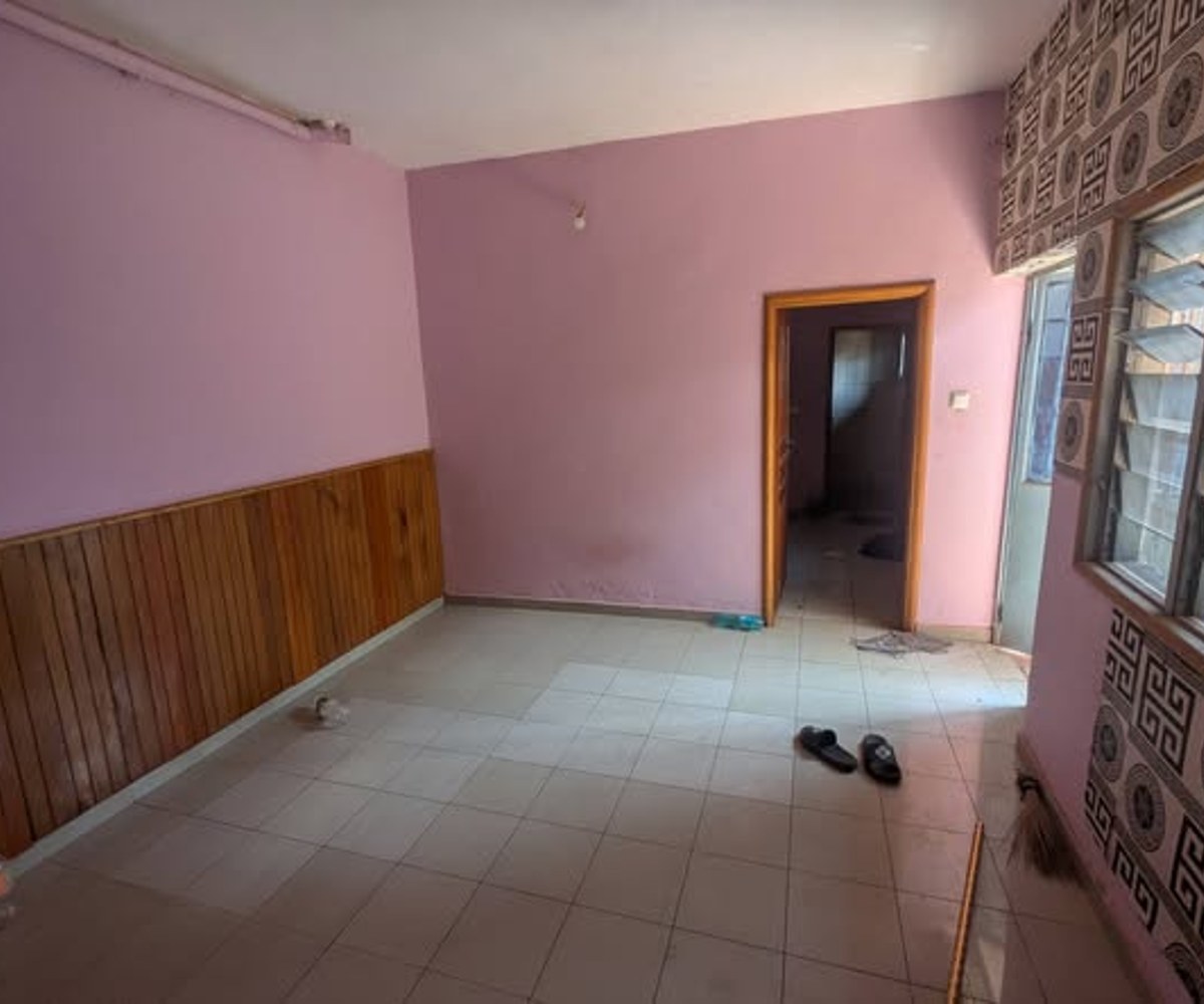 Studio moderne à Etoudi – 65 000 XAF/mois
