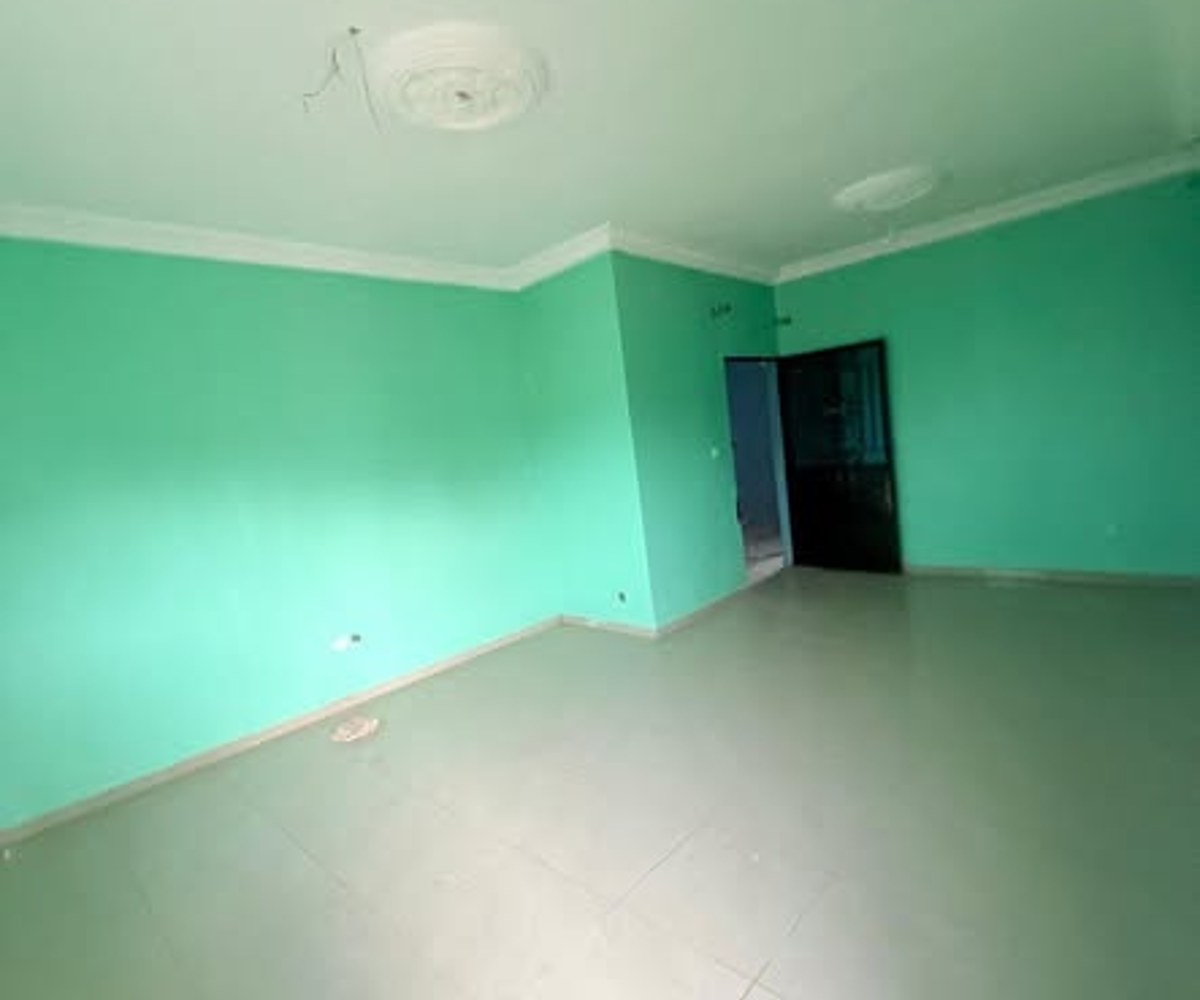 YAOUNDÉ NKOLFOULOU SERIE DES STUDIO NEUF A LOUER