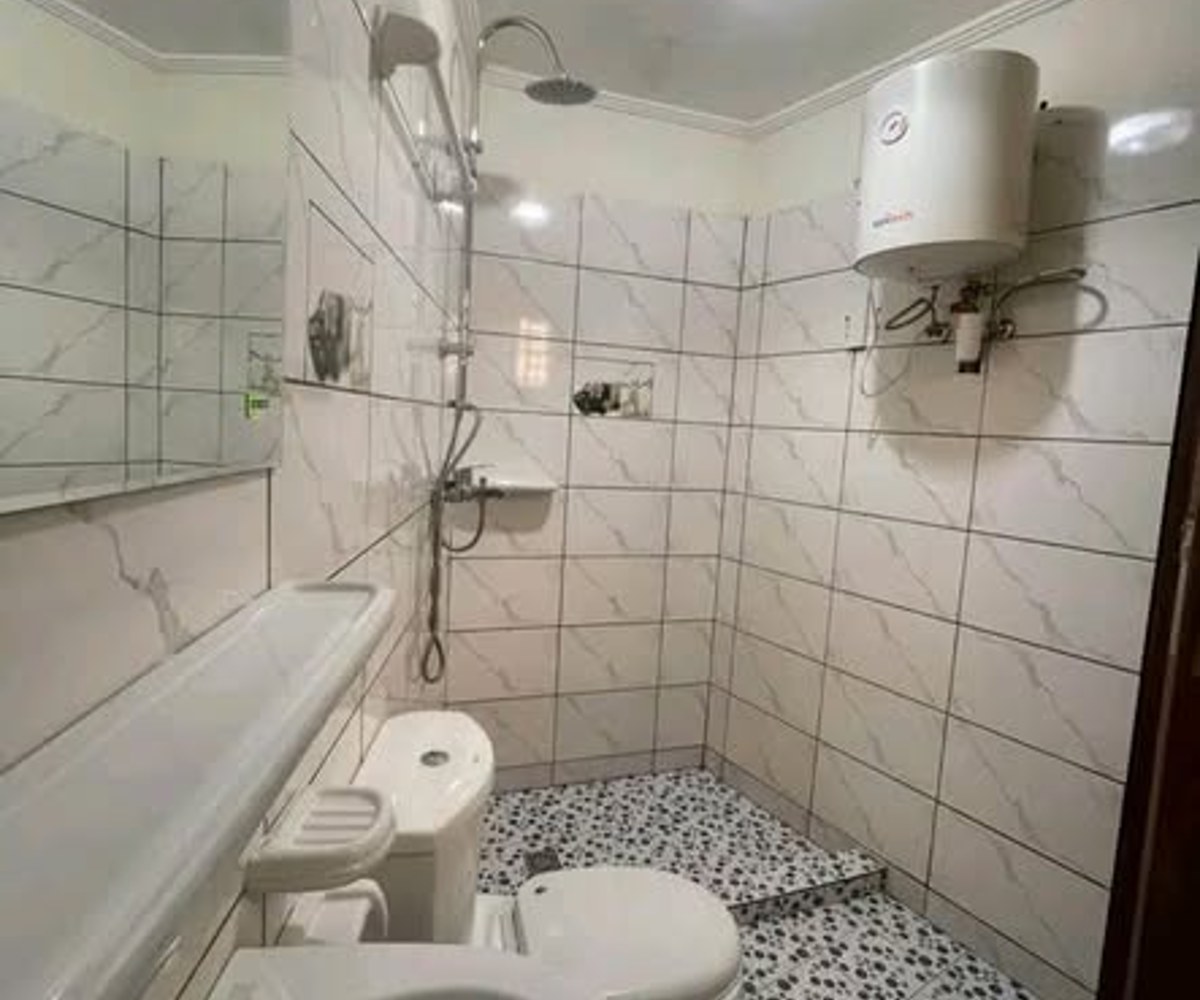 Studio moderne à louer à Simbock, Yaoundé