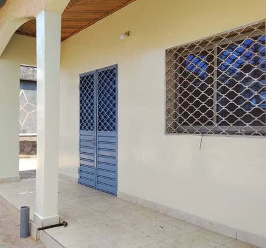 Villa à louer à Ahala (Camp Tunisien) - 3 chambres