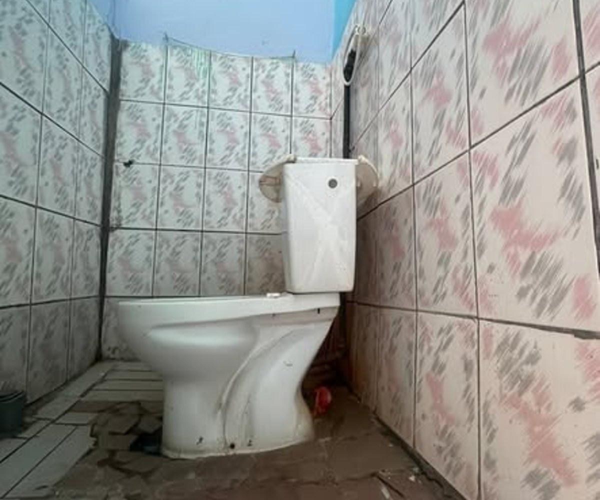 Chambres modernes à PK17 Douala