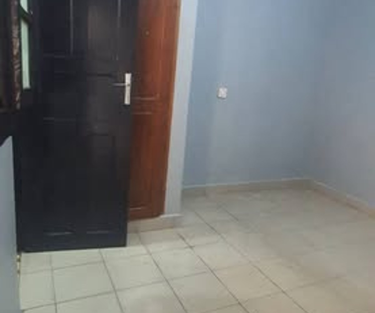 Chambre moderne à louer - Ange Raphaël, Douala