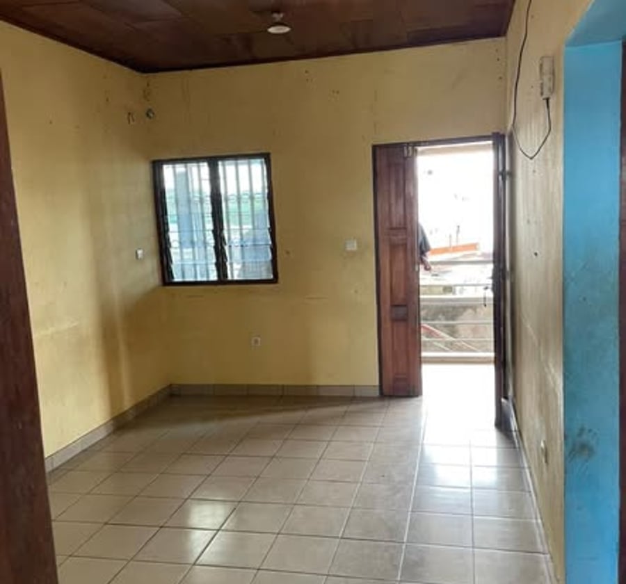 Appartement 2 chambres à Village - Douala