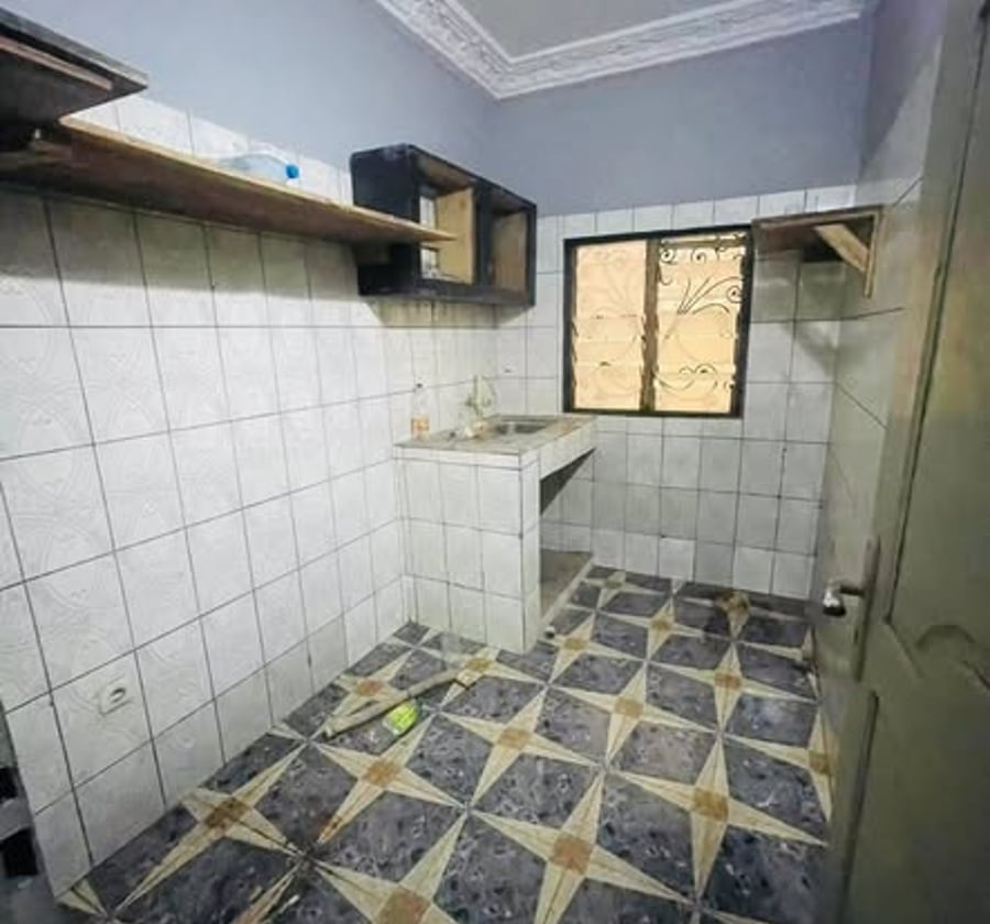 Studio moderne à PK 12