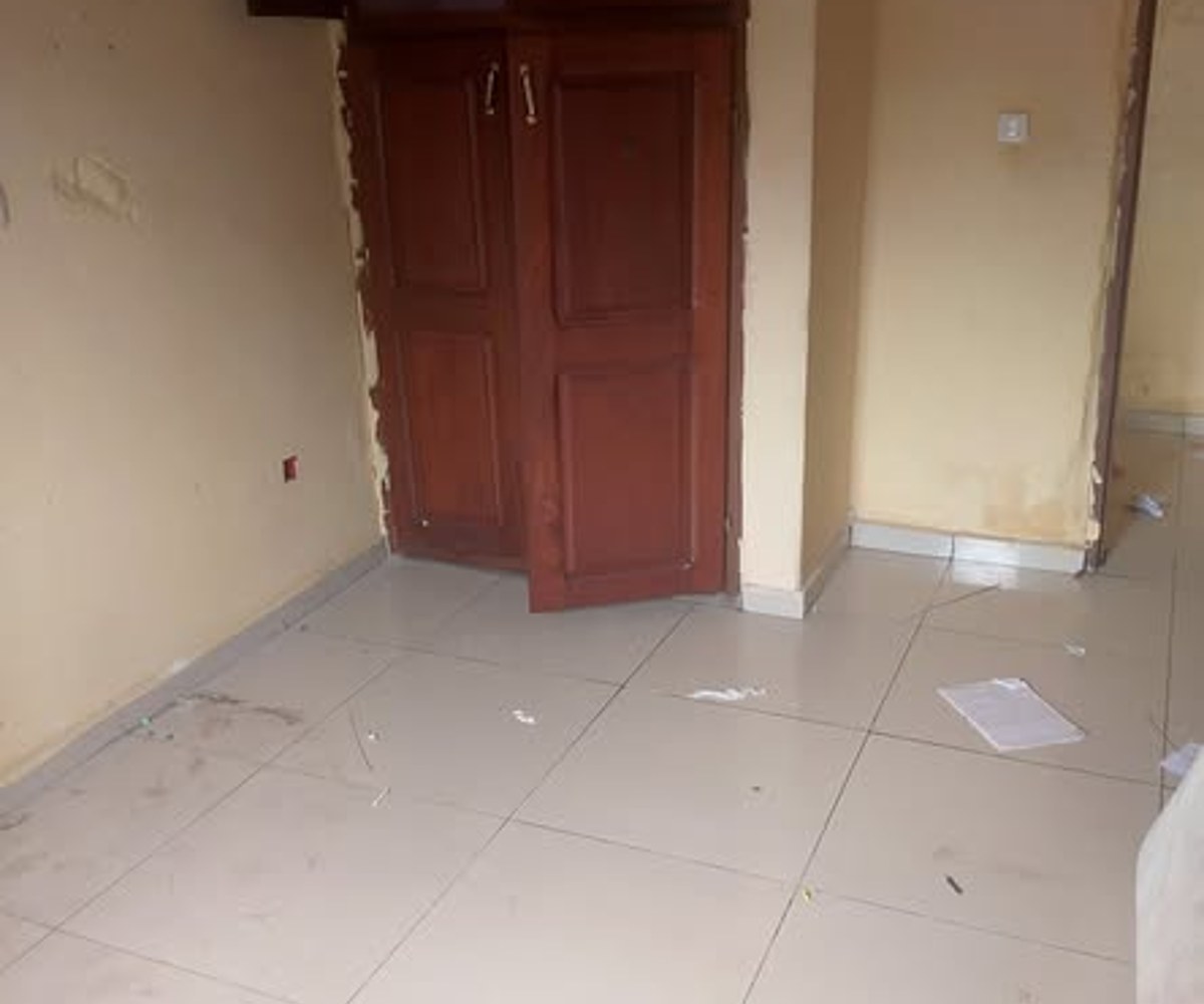 Studio moderne à Village, Douala