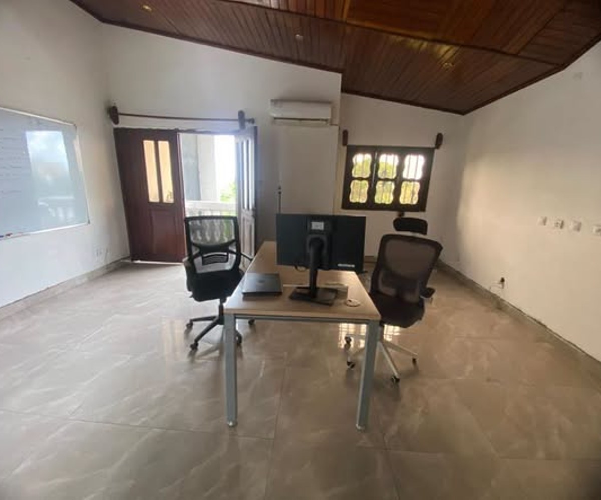 Duplex 5 chambres à louer à Ndogbong, Douala