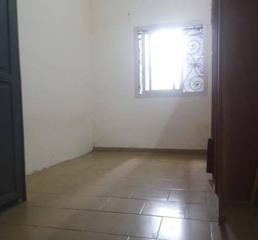Studio moderne à louer – Akwa Nord, Douala