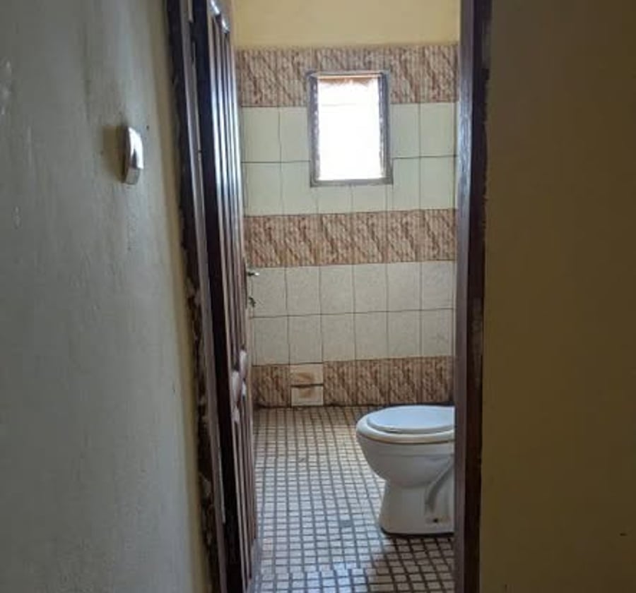 Appartement 2 chambres à louer à Damas (Yaoundé)
