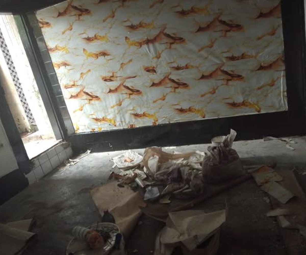 Chambre moderne à louer au Rond Point CCC - Douala