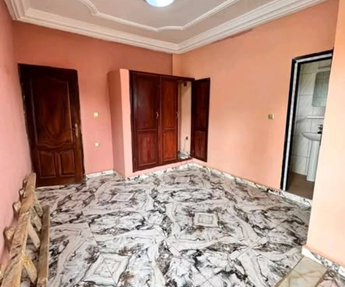 Appartement 2 chambres à Damas, Yaoundé