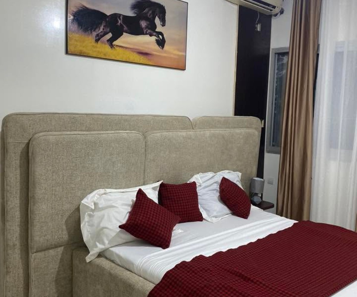 Appartement meublé 3 chambres - Yaoundé Bastos