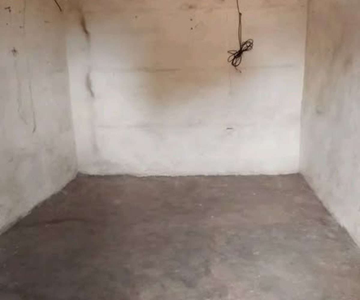 Emplacement commercial à louer à Yaoundé Mimboman