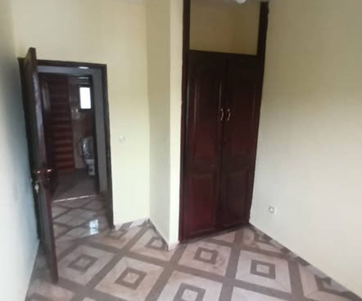 Studio moderne à louer - Cité Verte, Yaoundé
