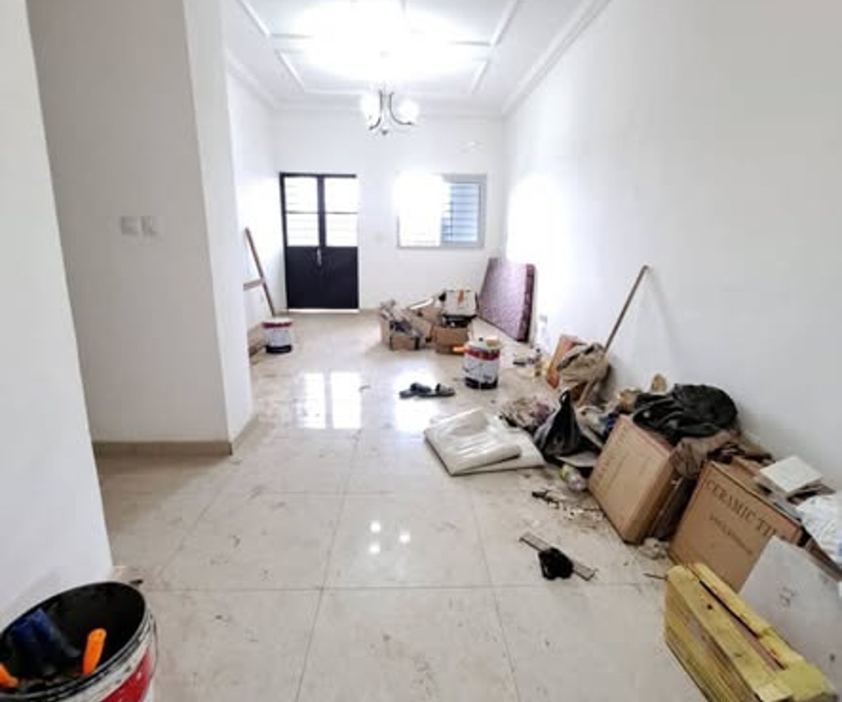 Studio moderne à louer à Logbessou