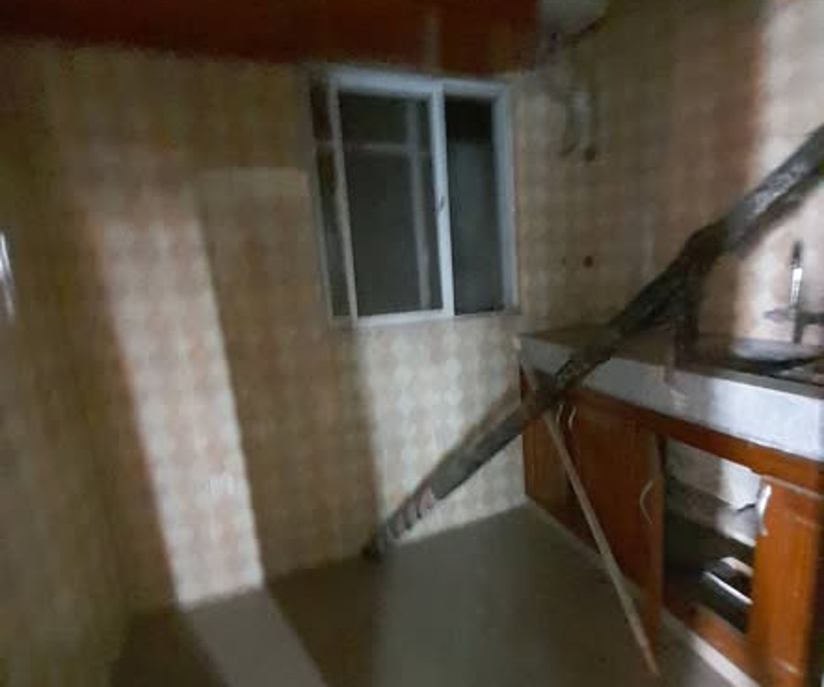 Studio à louer à Akwa, Douala