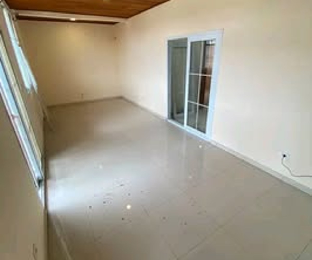 Studio ultramoderne à louer - Cité des Palmiers, Douala