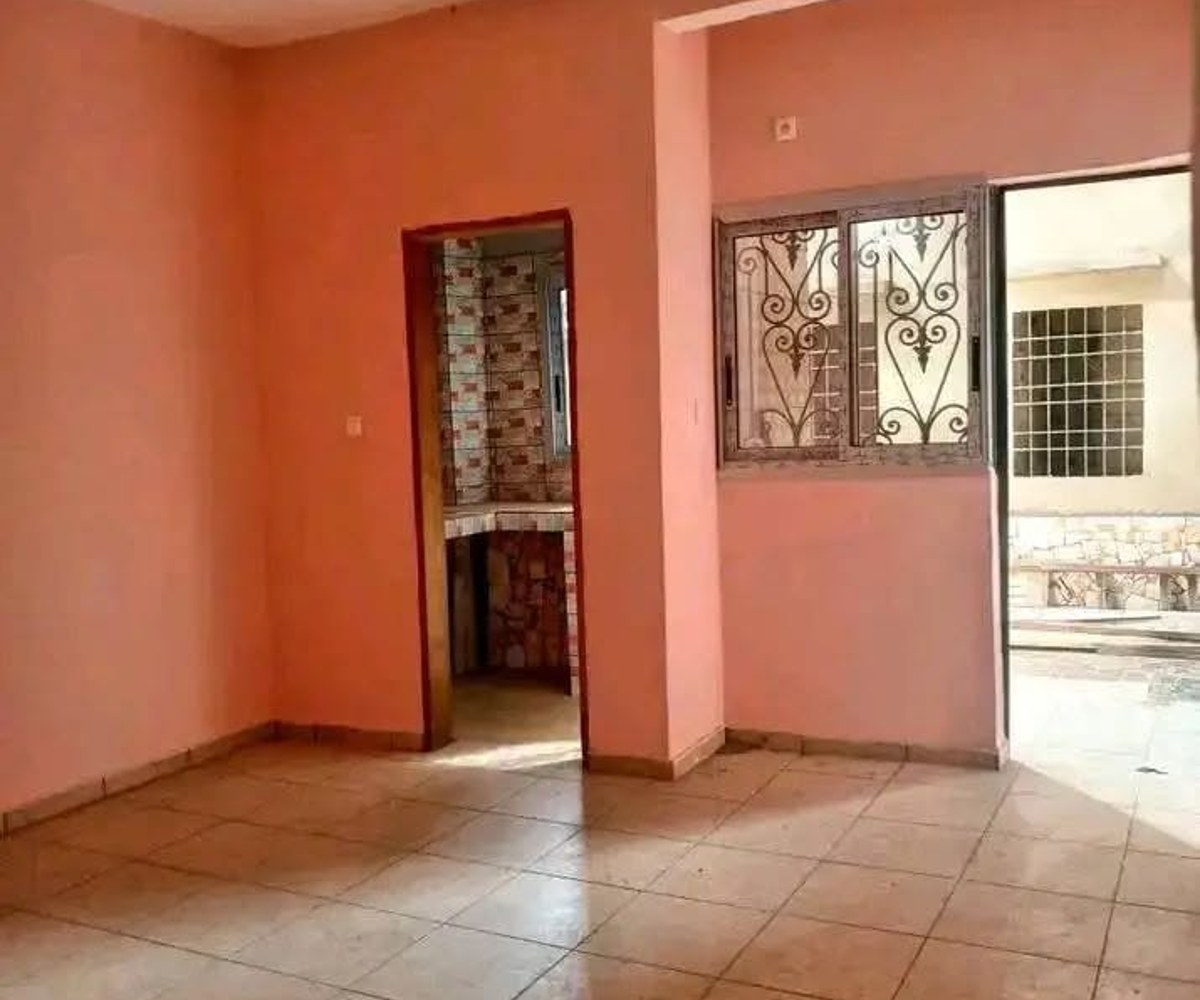 Studio moderne à Ndogpassi II - 50 000 XAF/mois