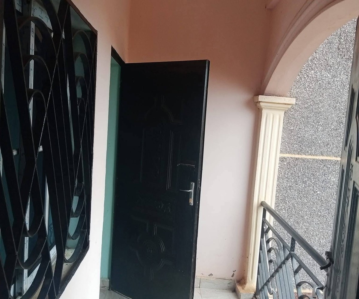 Studio moderne à louer à Nkolbisson