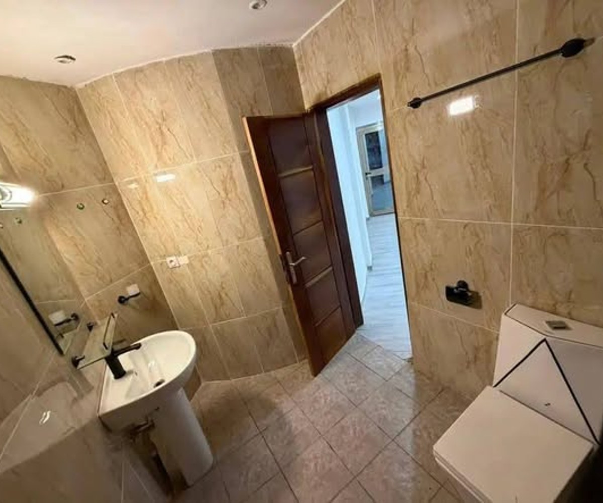 Chambre moderne haut standing à louer - Logpom, Douala
