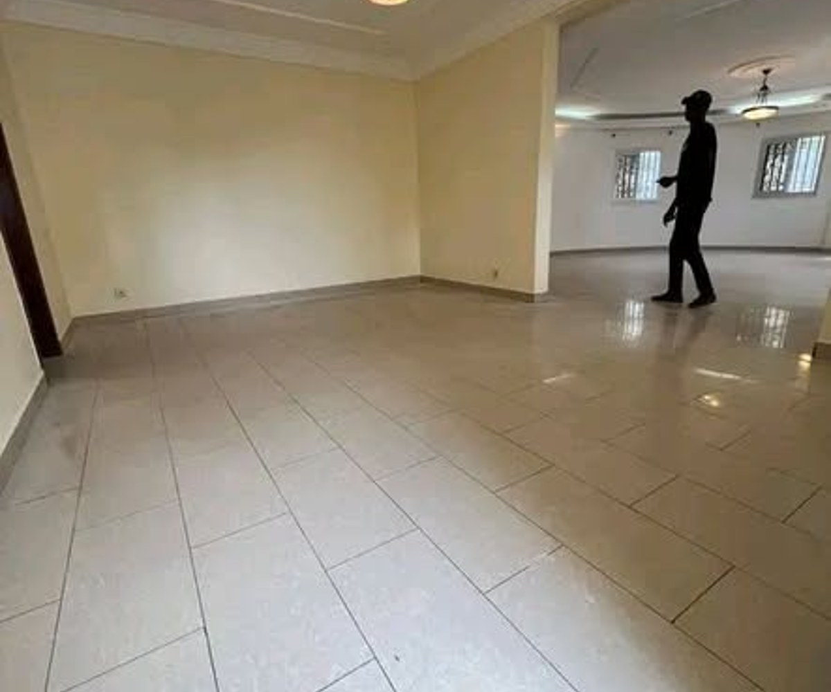 Appartement spacieux standing à louer - Santa Barbara, Douala