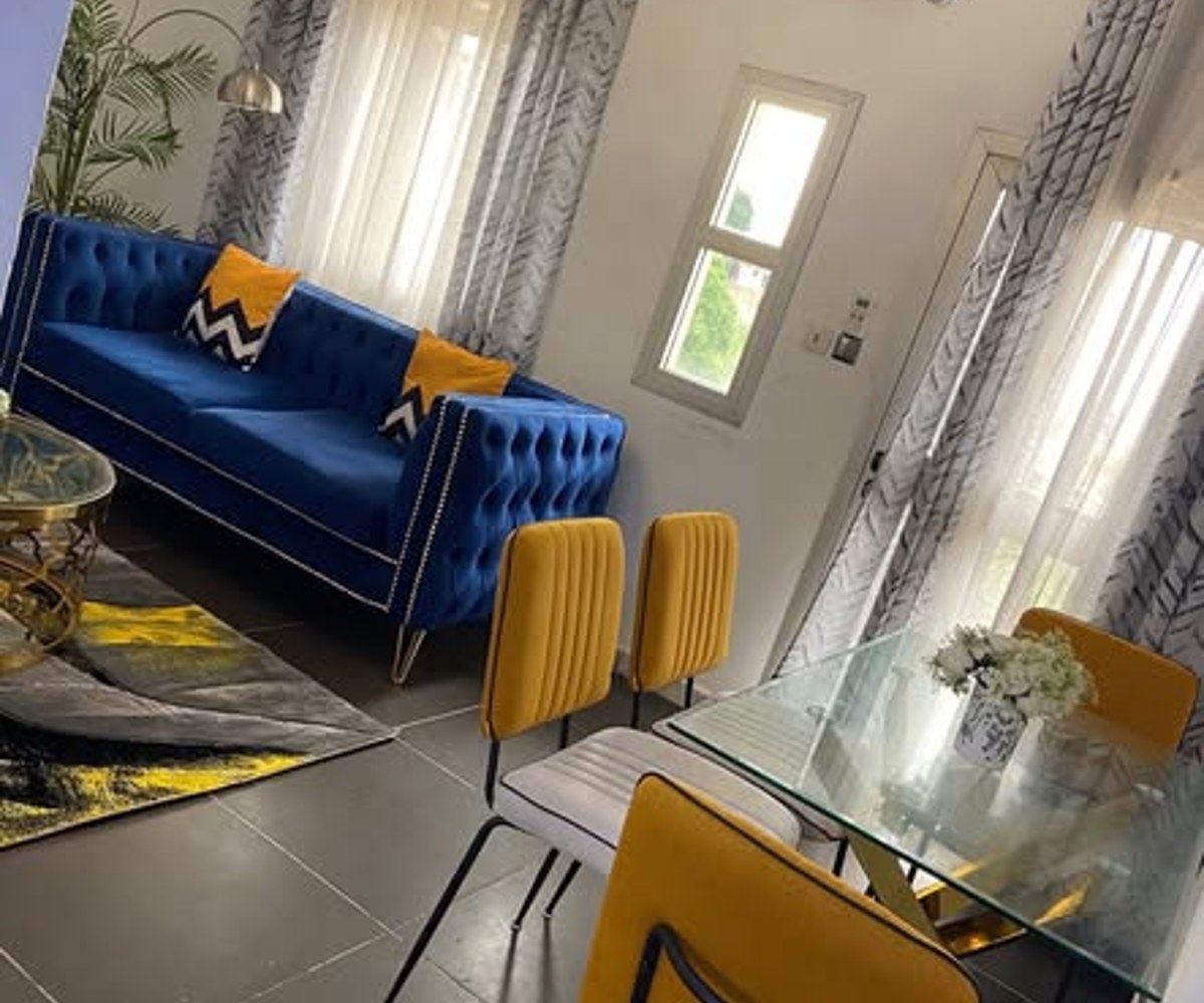 Appartement meublé moderne à Titi Garage