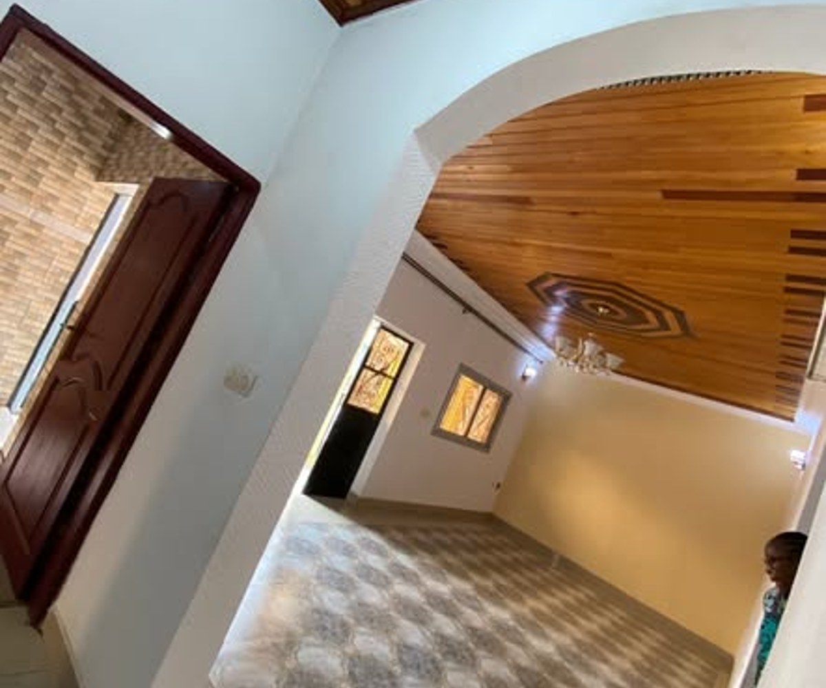 Appartement moderne 2 chambres à Odza
