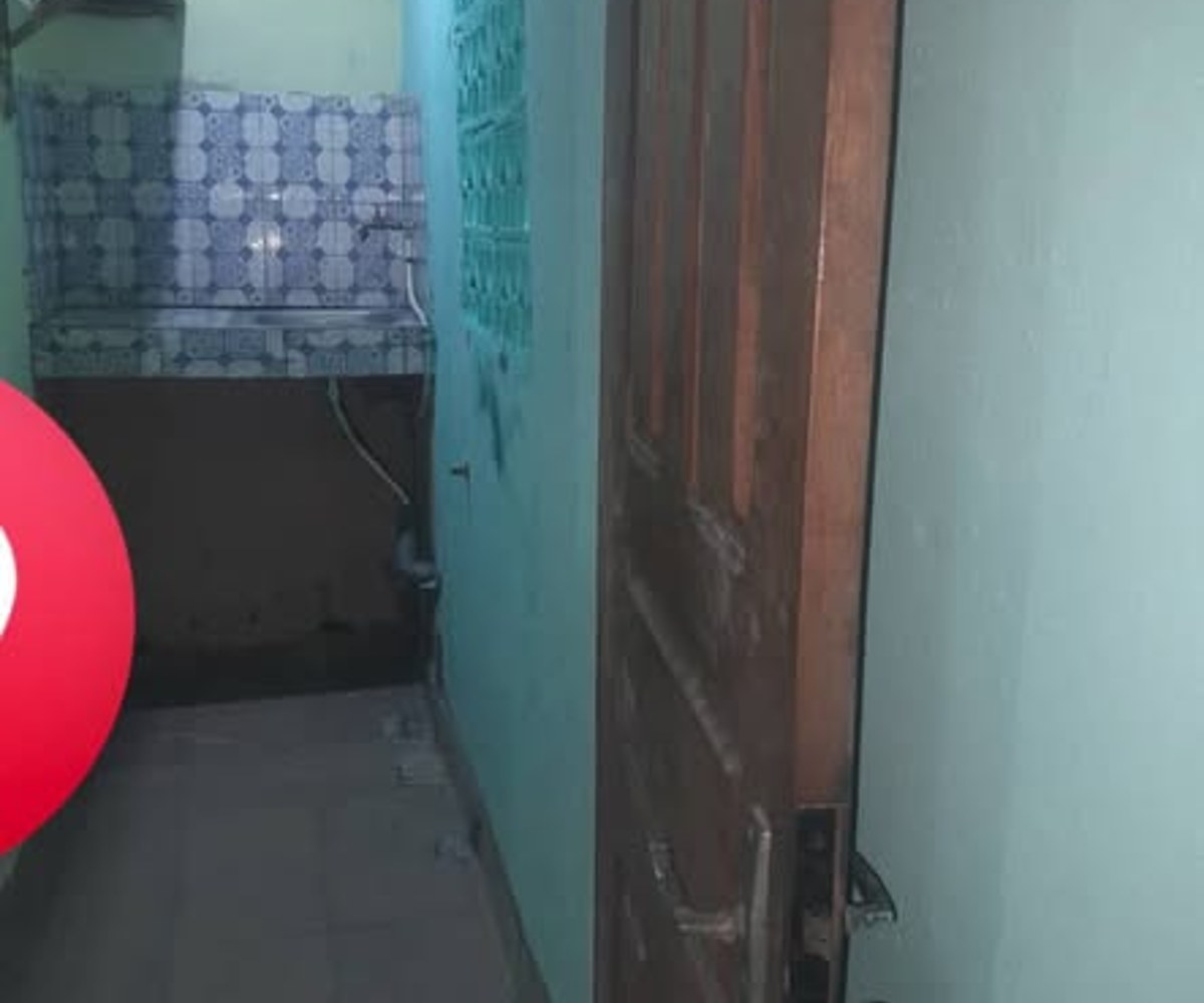 Studio à louer à Deido