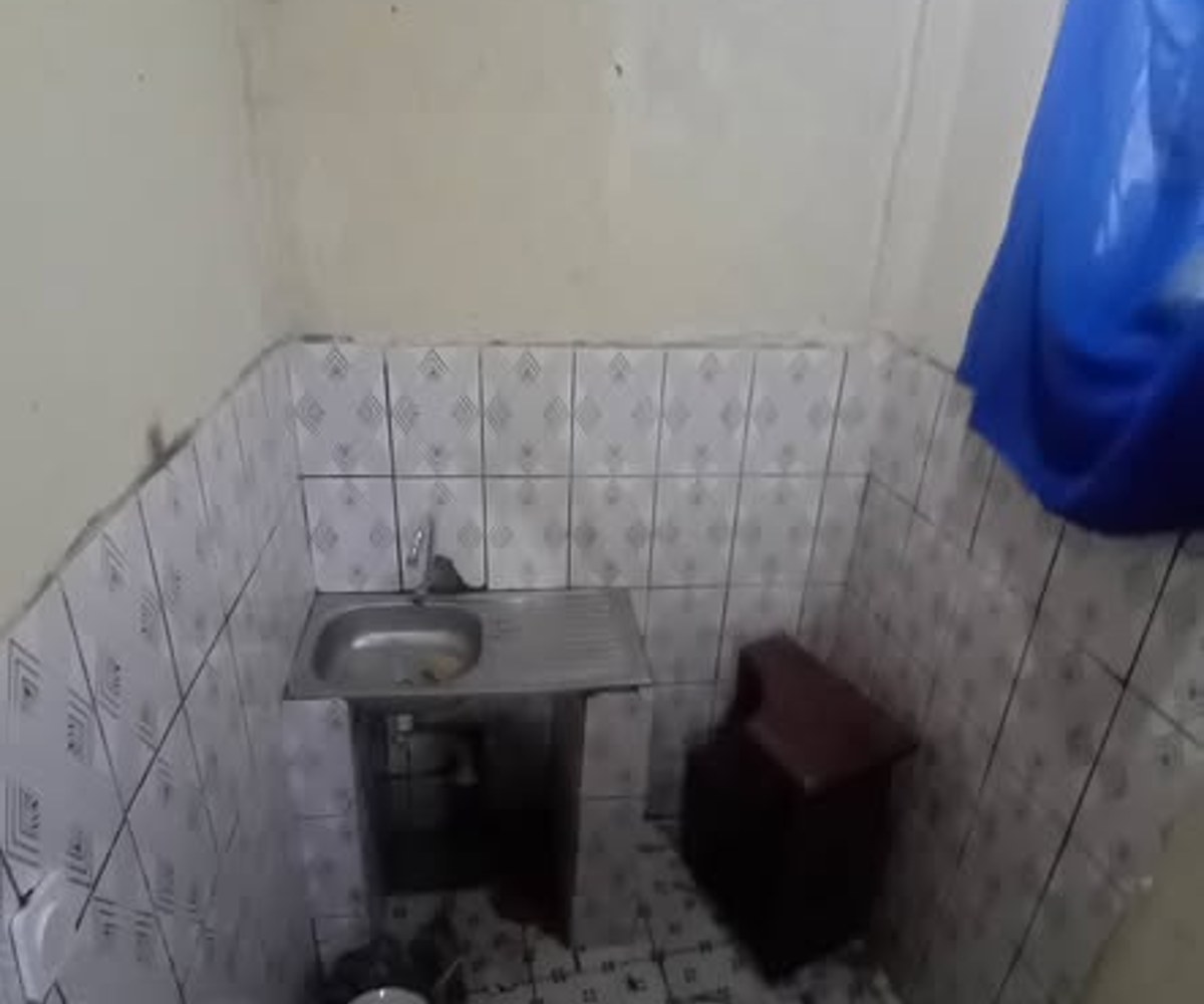 Chambre Moderne à louer à Mimboman