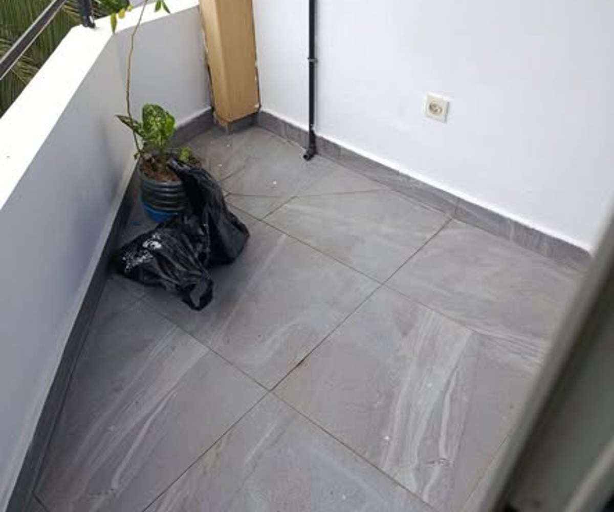 Studio moderne haut standing à louer Makepe BM