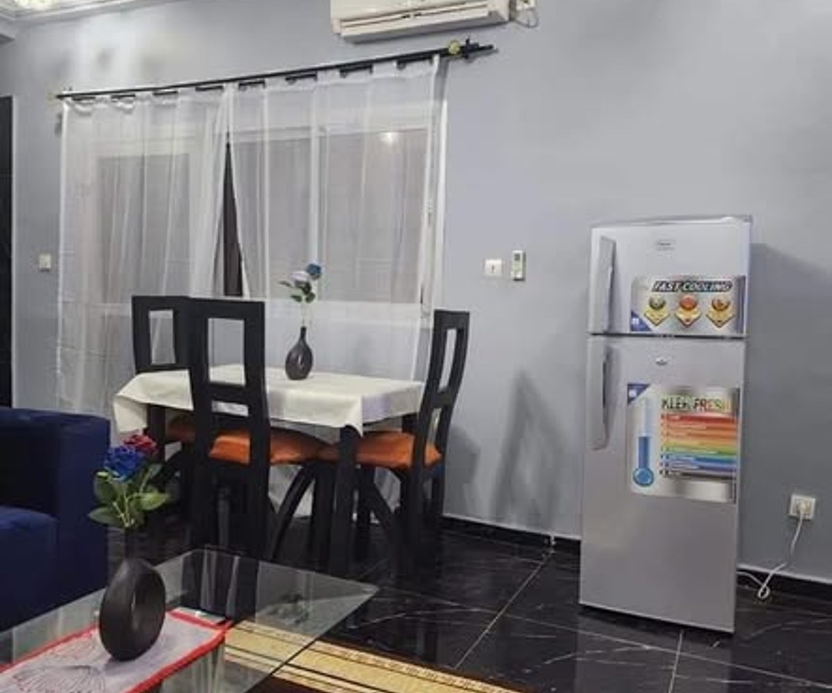 Studios et appartements meublés haut standing à Étoudi