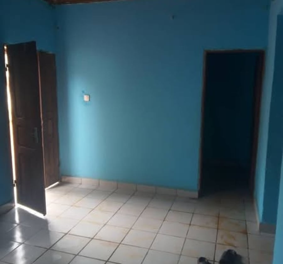 Appartement moderne à louer à Awae Escalier, Yaoundé