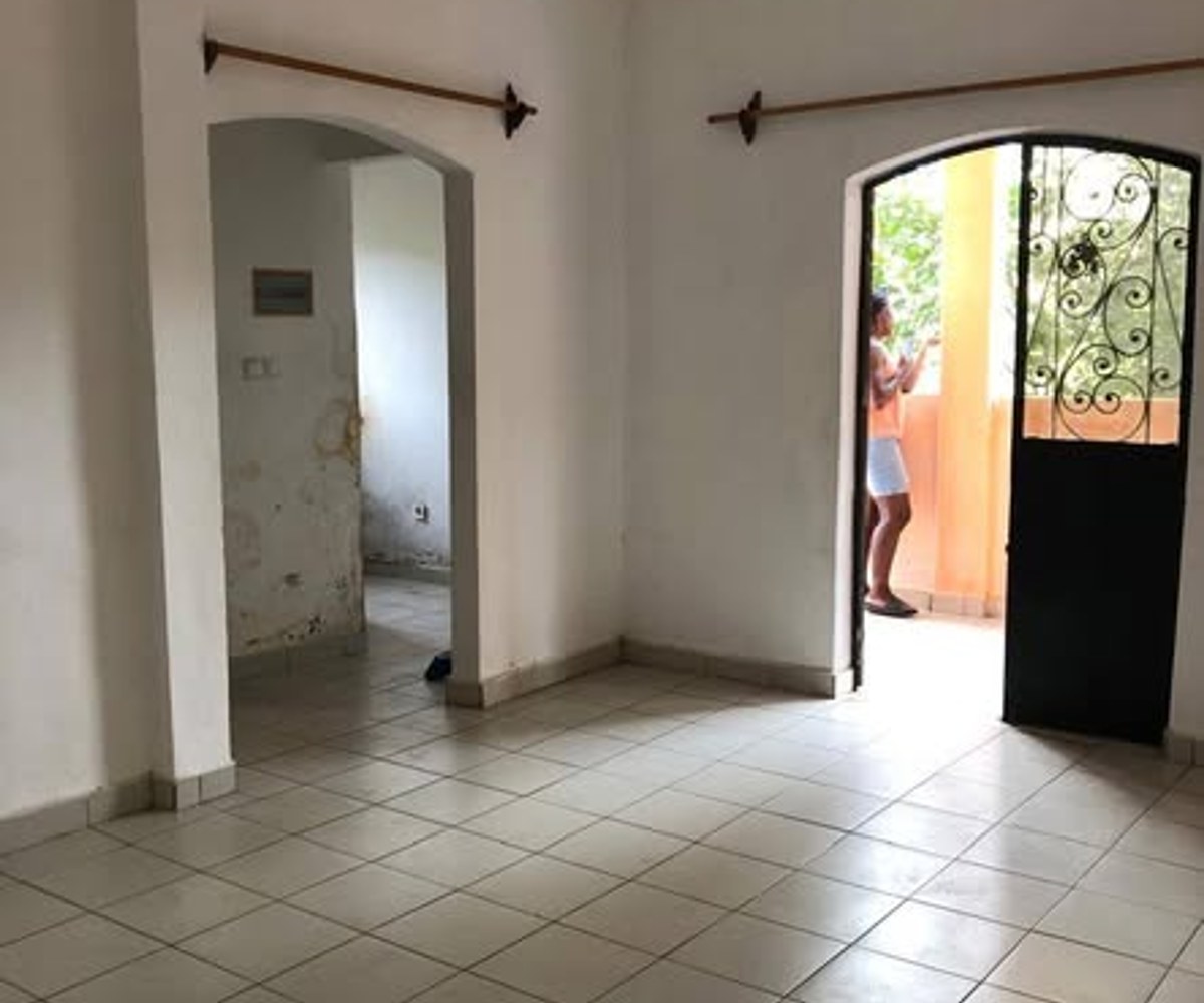 Studio moderne à louer à Logpom