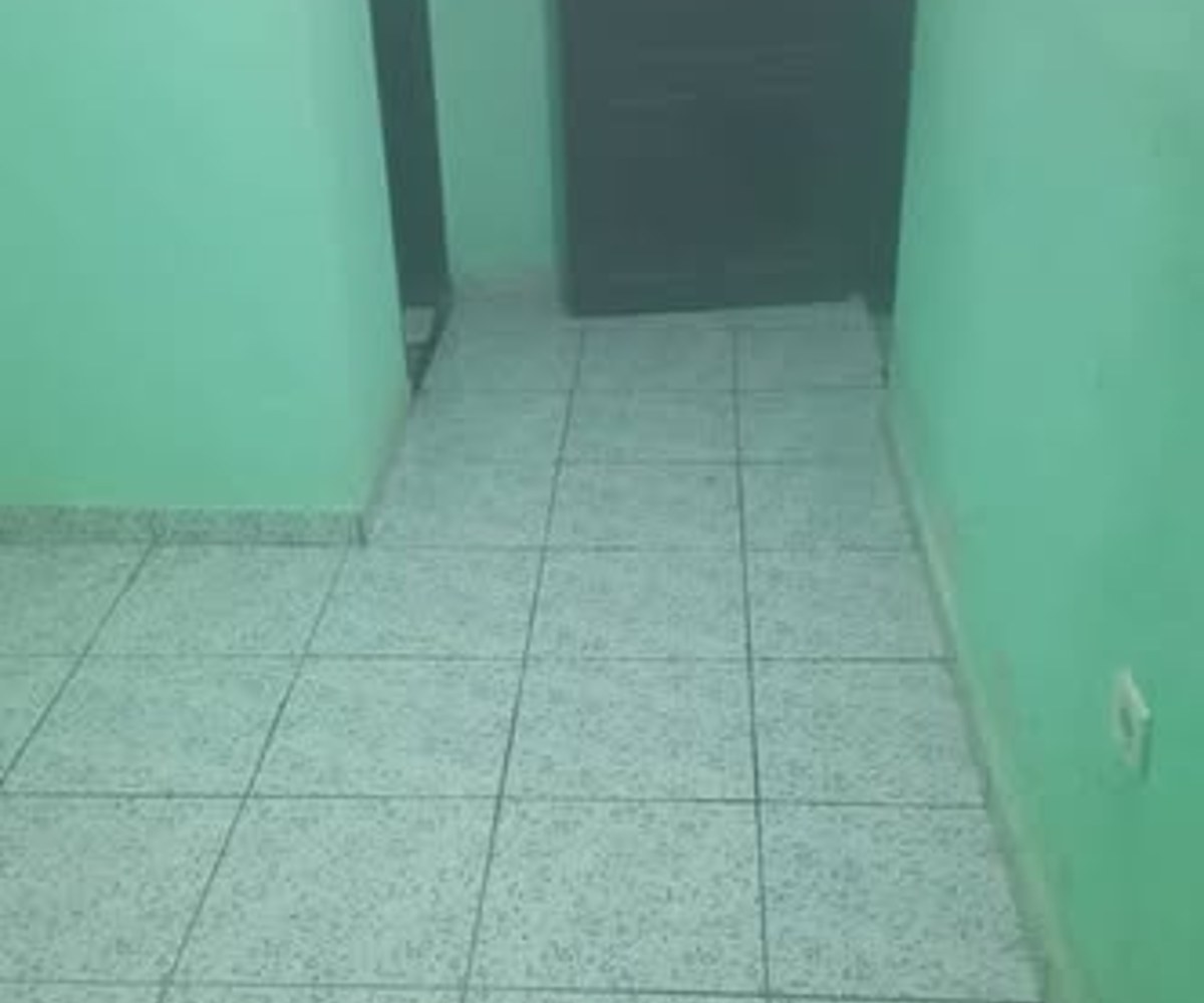 Studio moderne à louer – Village (Douala)